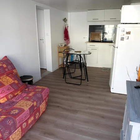 Loue Rez De Jardin Gite