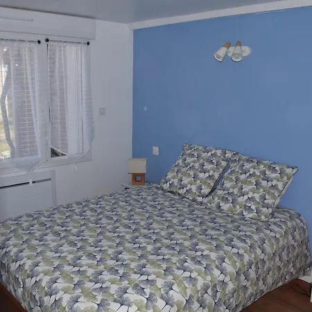 Loue Rez De Jardin Gite * Barneville-Carteret
